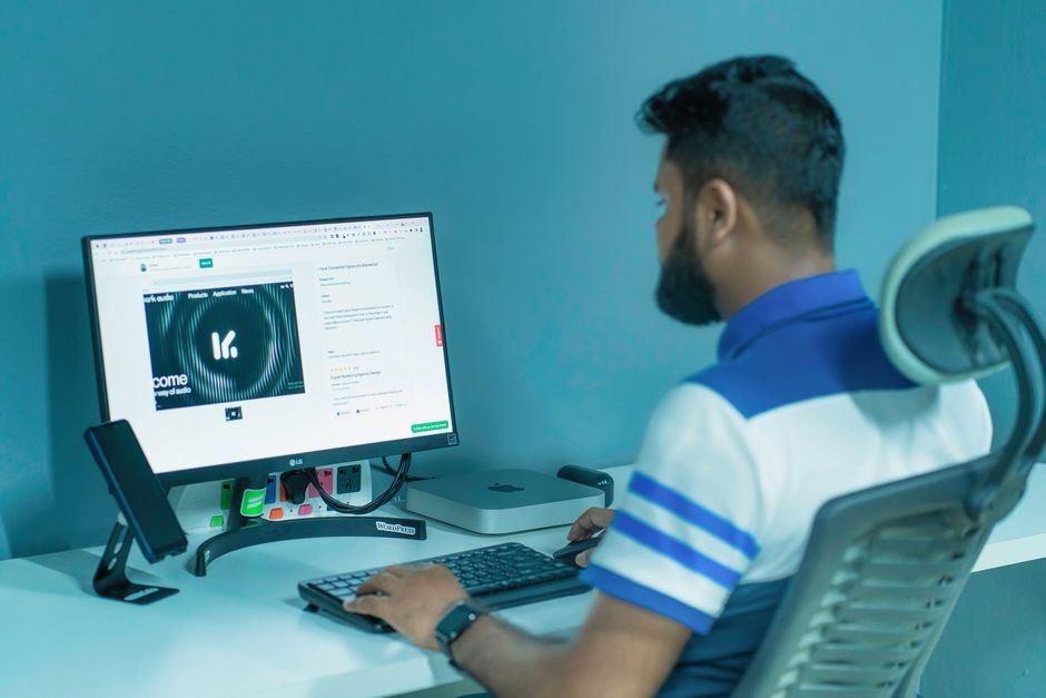 mouse bungees for standing and sit-stand desks buying guide